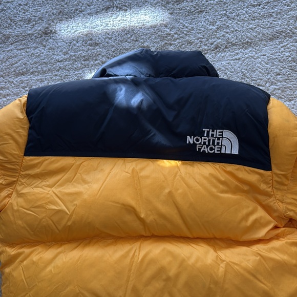 Boy’s cold weather jacket - Picture 7 of 7